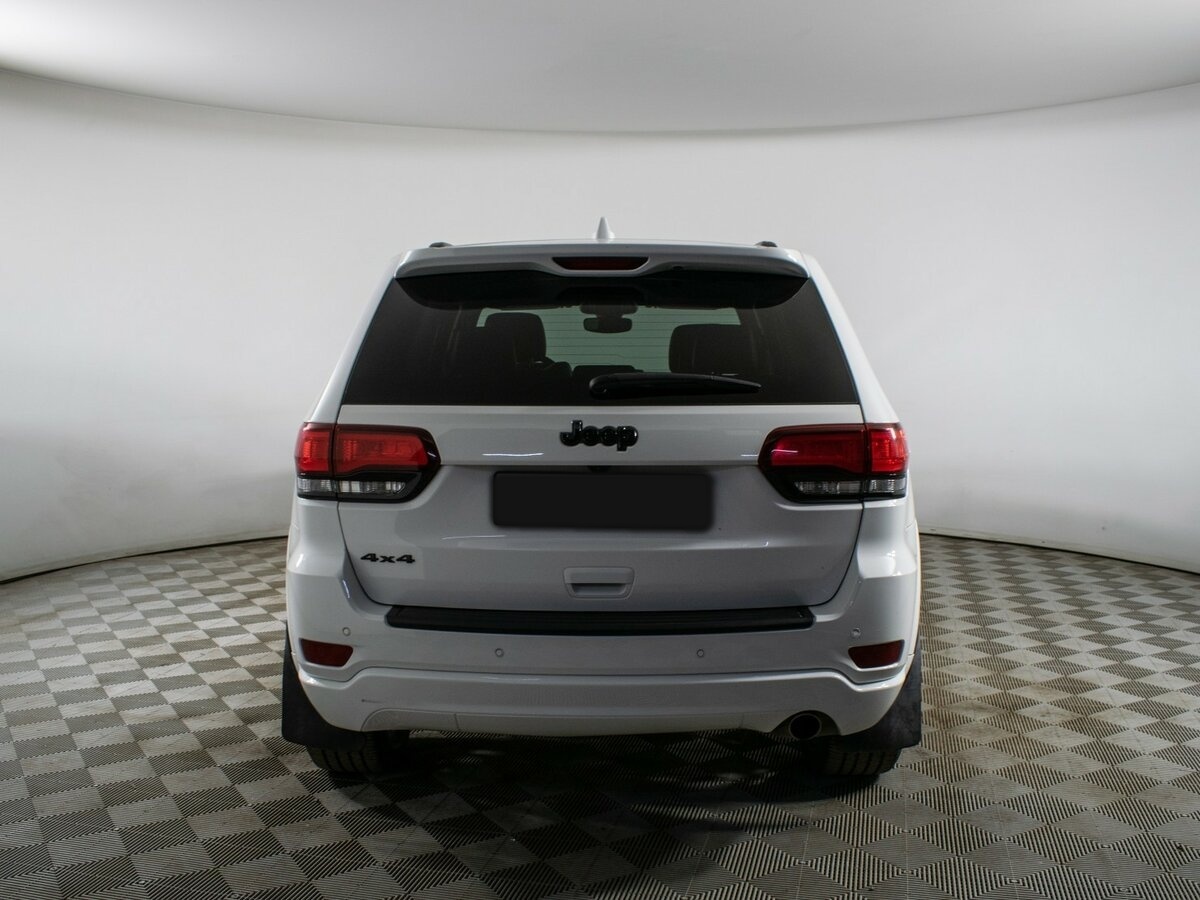 Купить Jeep Grand Cherokee с пробегом. Фото: #5