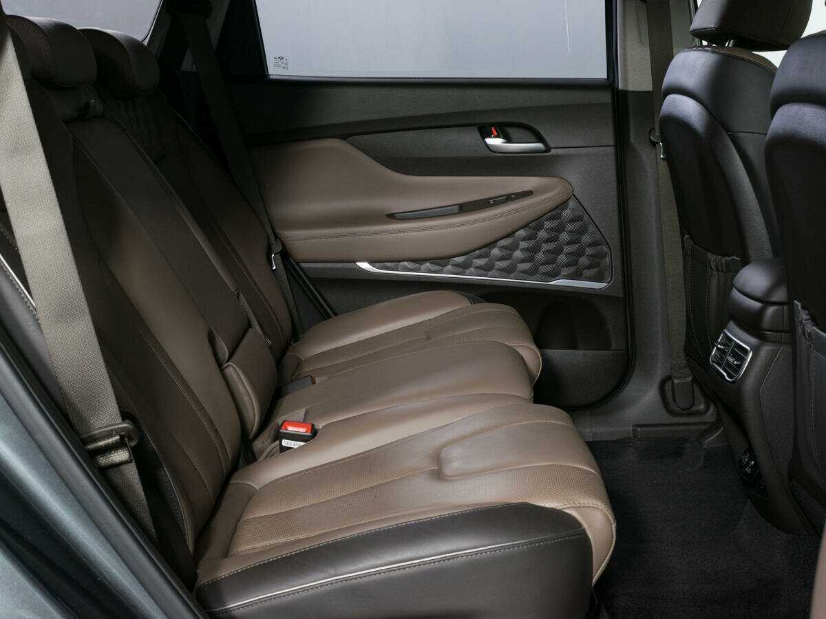 Купить Hyundai Santa Fe с пробегом. Фото: #10