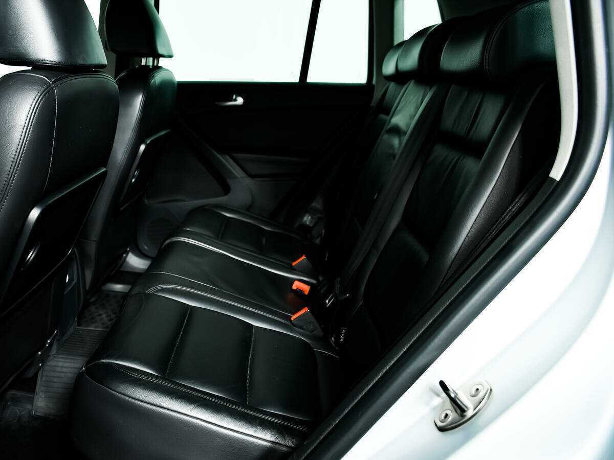 Купить Volkswagen Tiguan с пробегом. Фото: #9