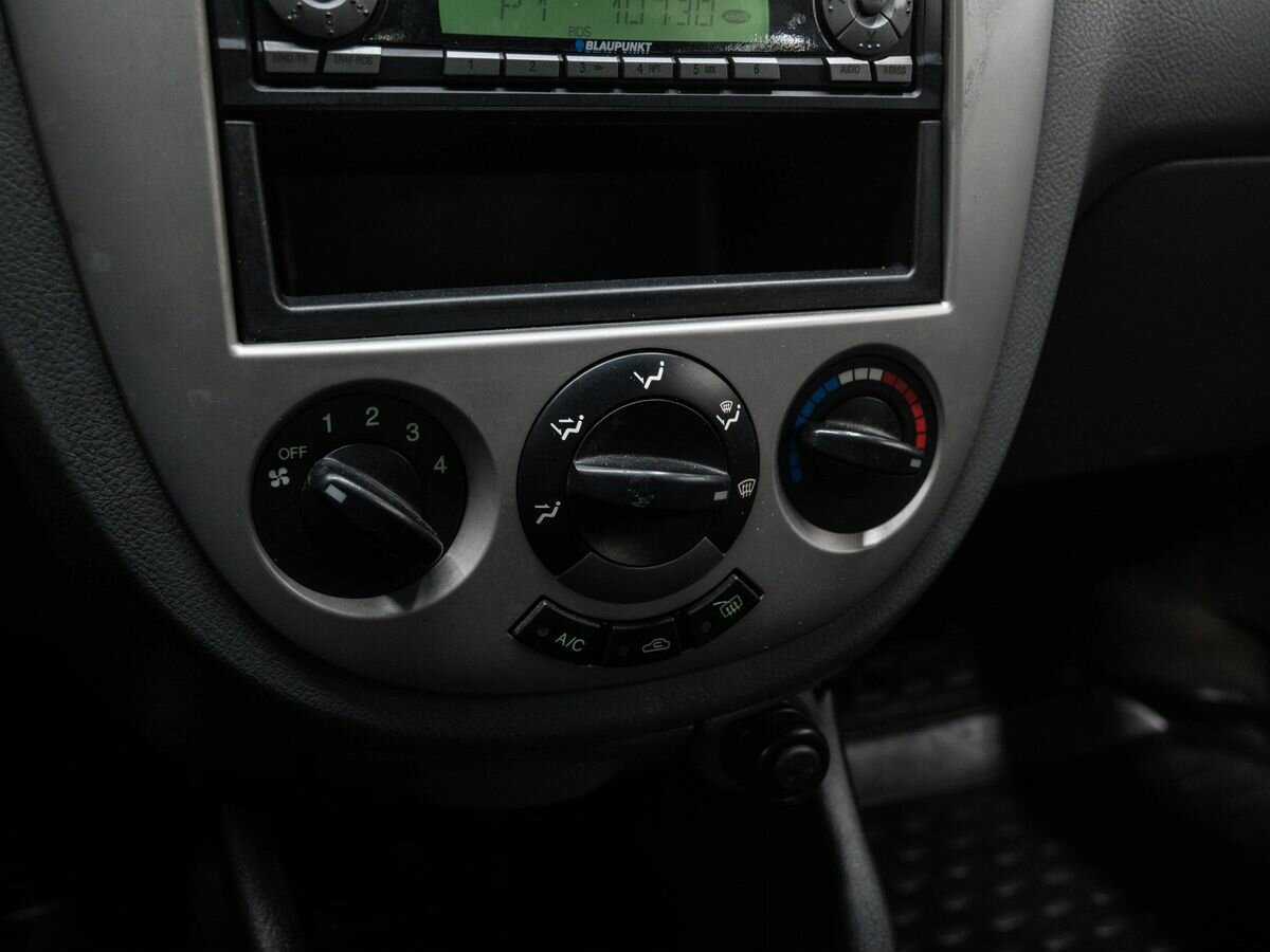 Купить Chevrolet Lacetti с пробегом. Фото: #15