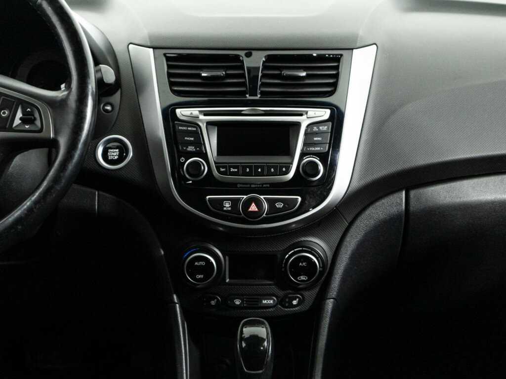 Купить Hyundai Solaris с пробегом. Фото: #13