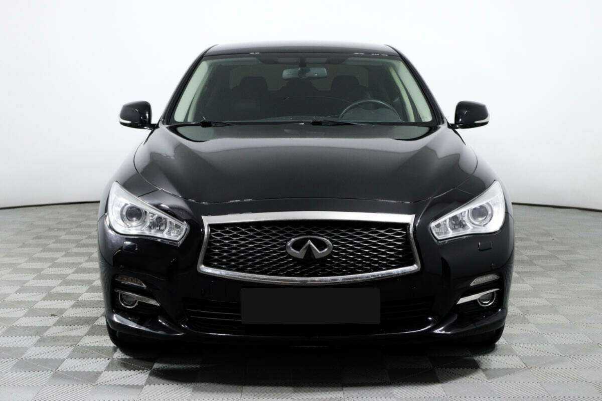Купить Infiniti Q50 с пробегом. Фото: #0