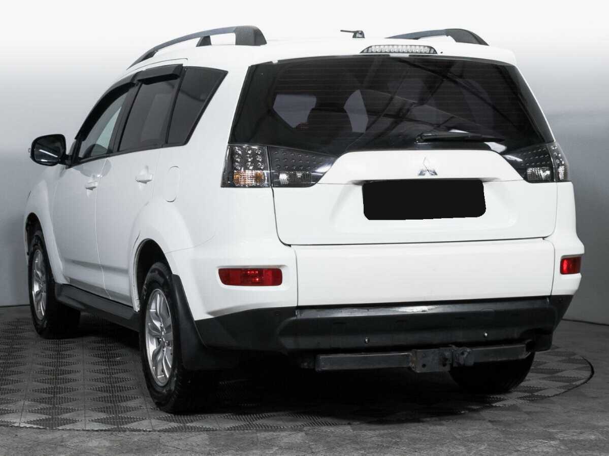 Купить Mitsubishi Outlander с пробегом. Фото: #6