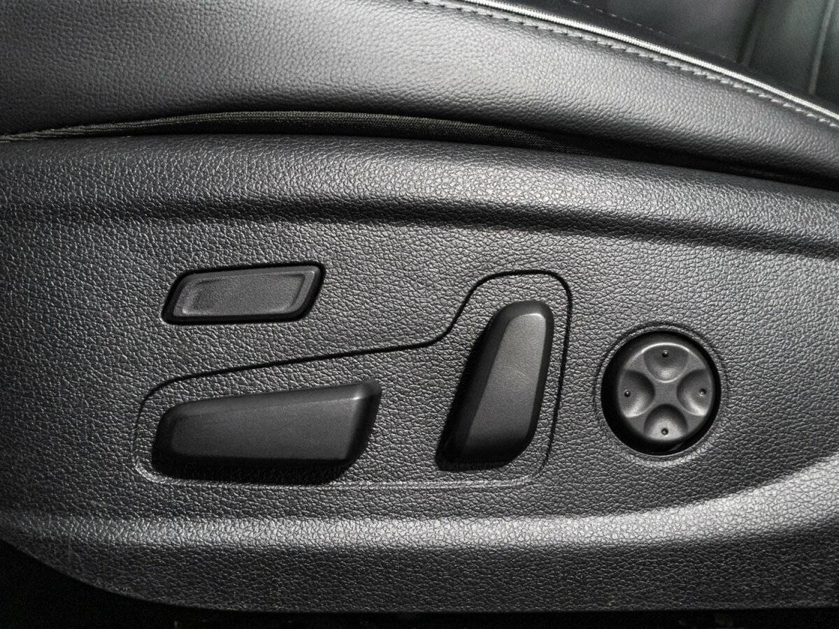 Купить Hyundai Santa Fe с пробегом. Фото: #15