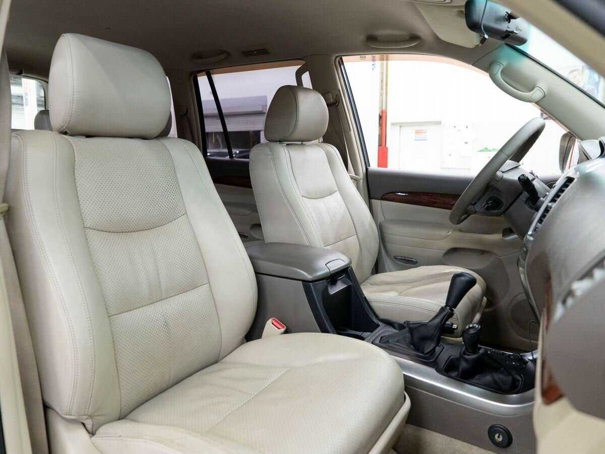 Купить Toyota Land Cruiser Prado с пробегом. Фото: #9