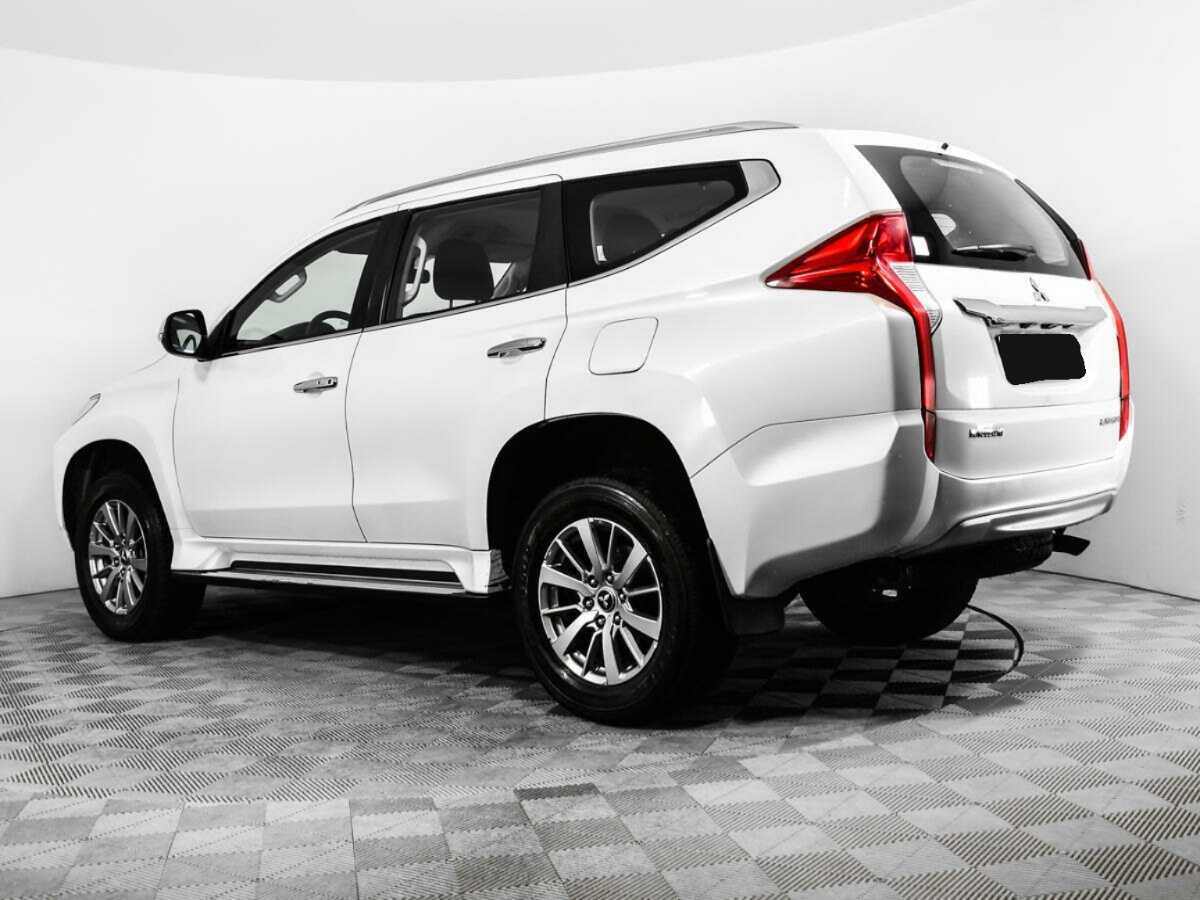 Купить Mitsubishi Pajero Sport с пробегом. Фото: #6