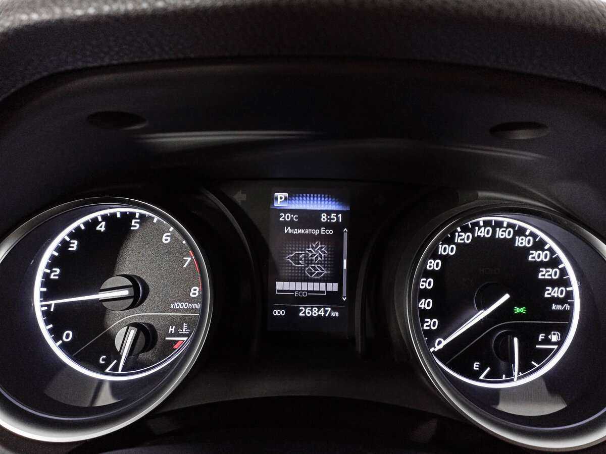 Купить Toyota Camry с пробегом. Фото: #10