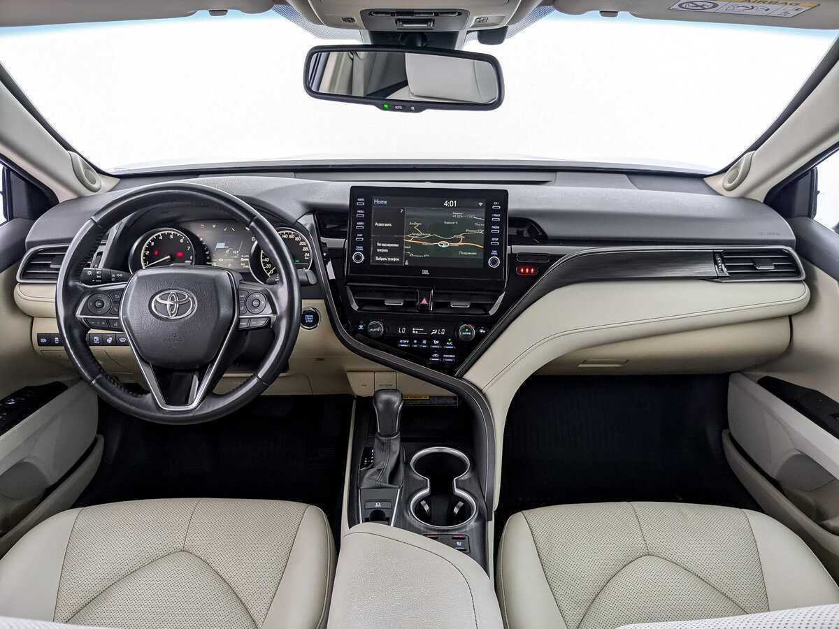 Купить Toyota Camry с пробегом. Фото: #11