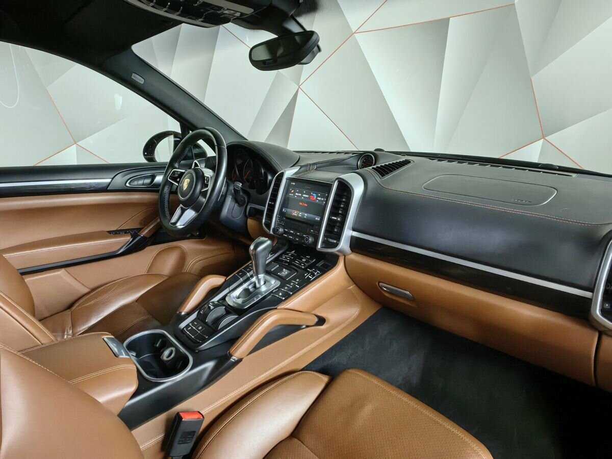 Купить Porsche Cayenne с пробегом. Фото: #8