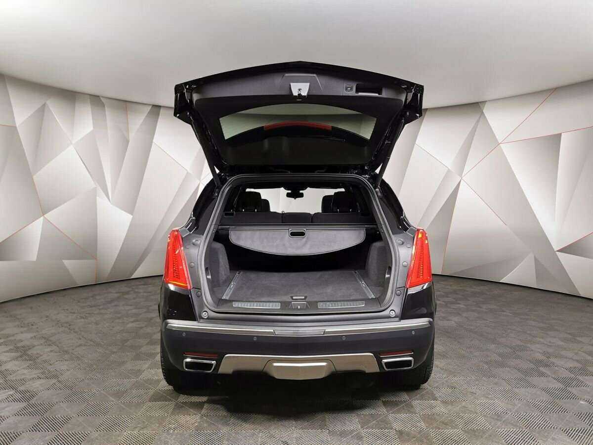Купить Cadillac XT5 с пробегом. Фото: #17