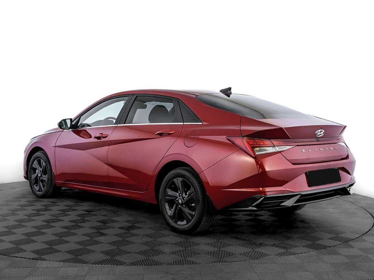 Купить Hyundai Elantra с пробегом. Фото: #6