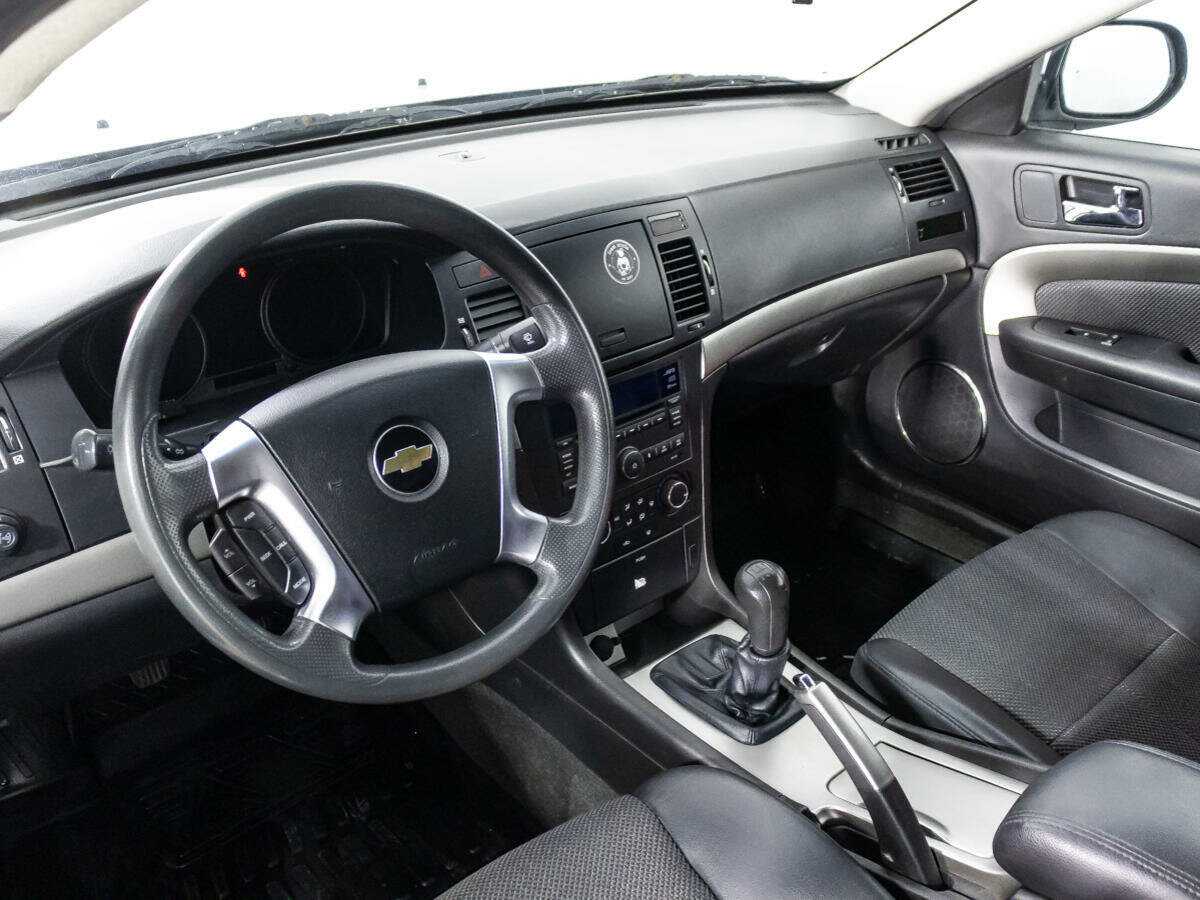 Купить Chevrolet Epica с пробегом. Фото: #10