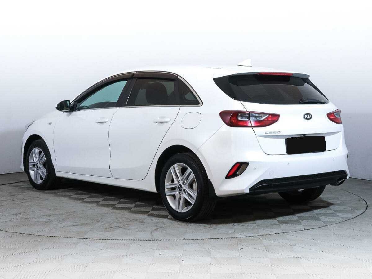 Купить Kia Ceed с пробегом. Фото: #5