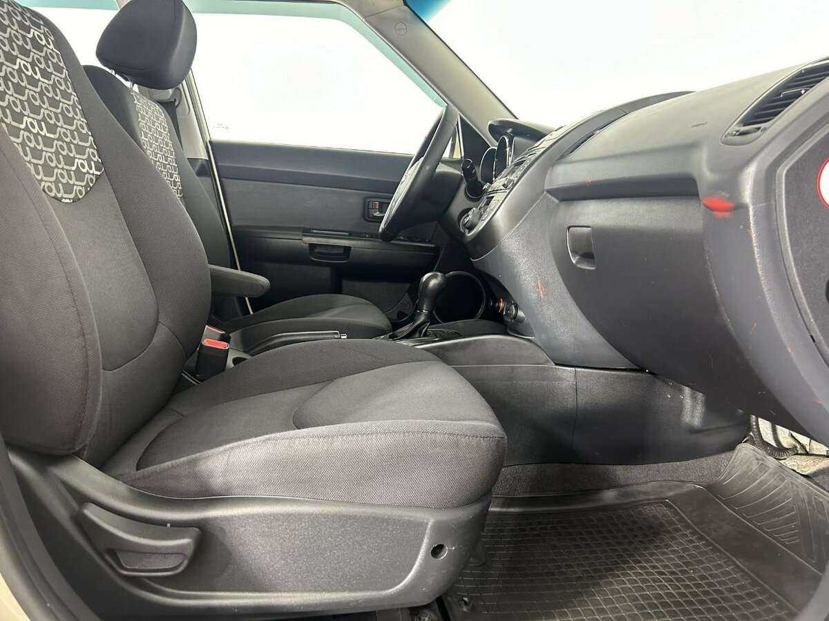 Купить Kia Soul с пробегом. Фото: #13