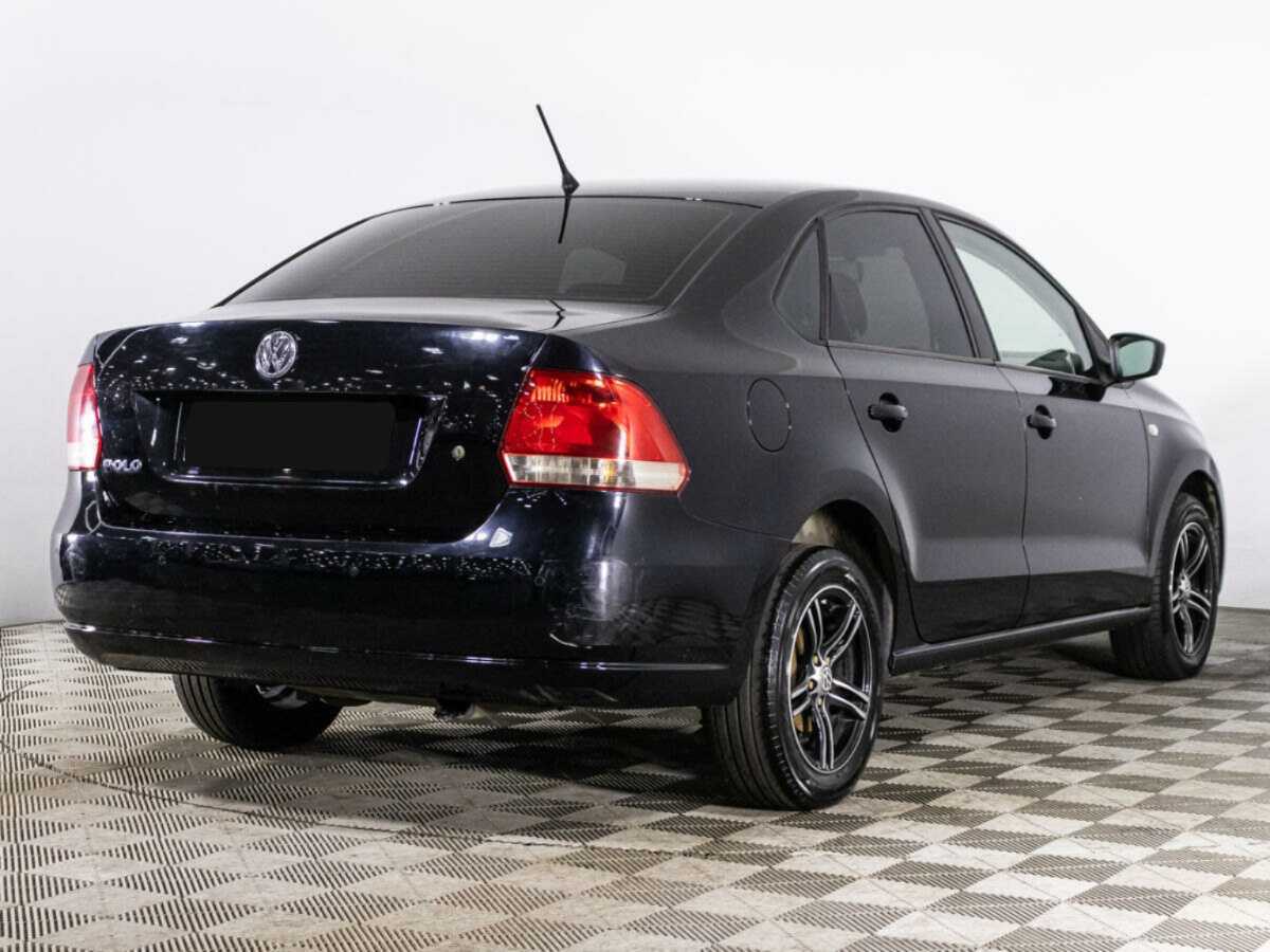 Купить Volkswagen Polo с пробегом. Фото: #4
