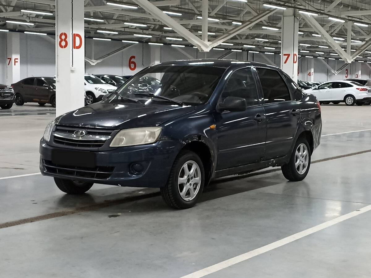 Купить Lada (ВАЗ) Granta с пробегом. Посмотреть фото