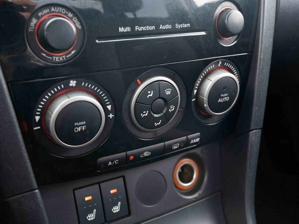 Купить Mazda 3 с пробегом. Фото: #19