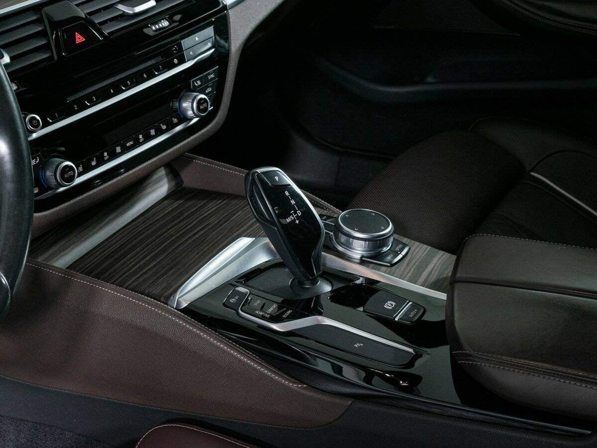 Купить BMW 5 серии с пробегом. Фото: #18