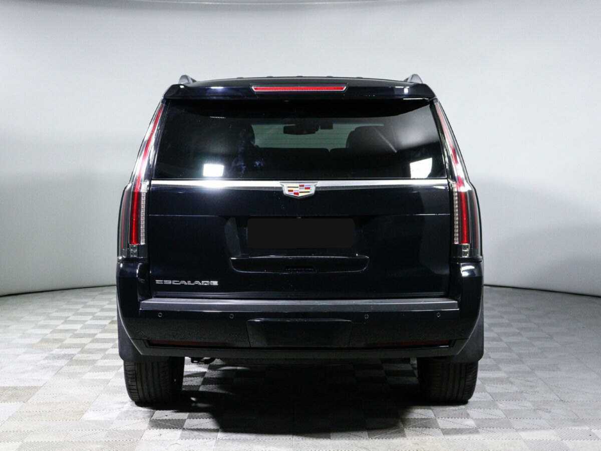 Купить Cadillac Escalade с пробегом. Фото: #5