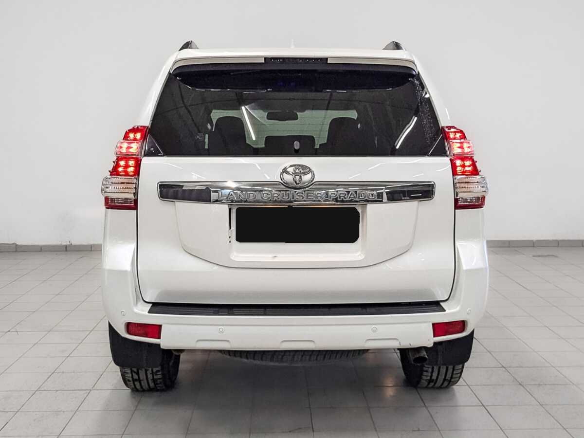 Купить Toyota Land Cruiser Prado с пробегом. Фото: #5