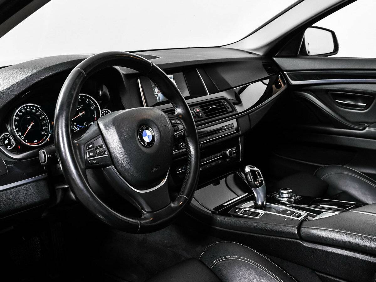 Купить BMW 5 серии с пробегом. Фото: #11