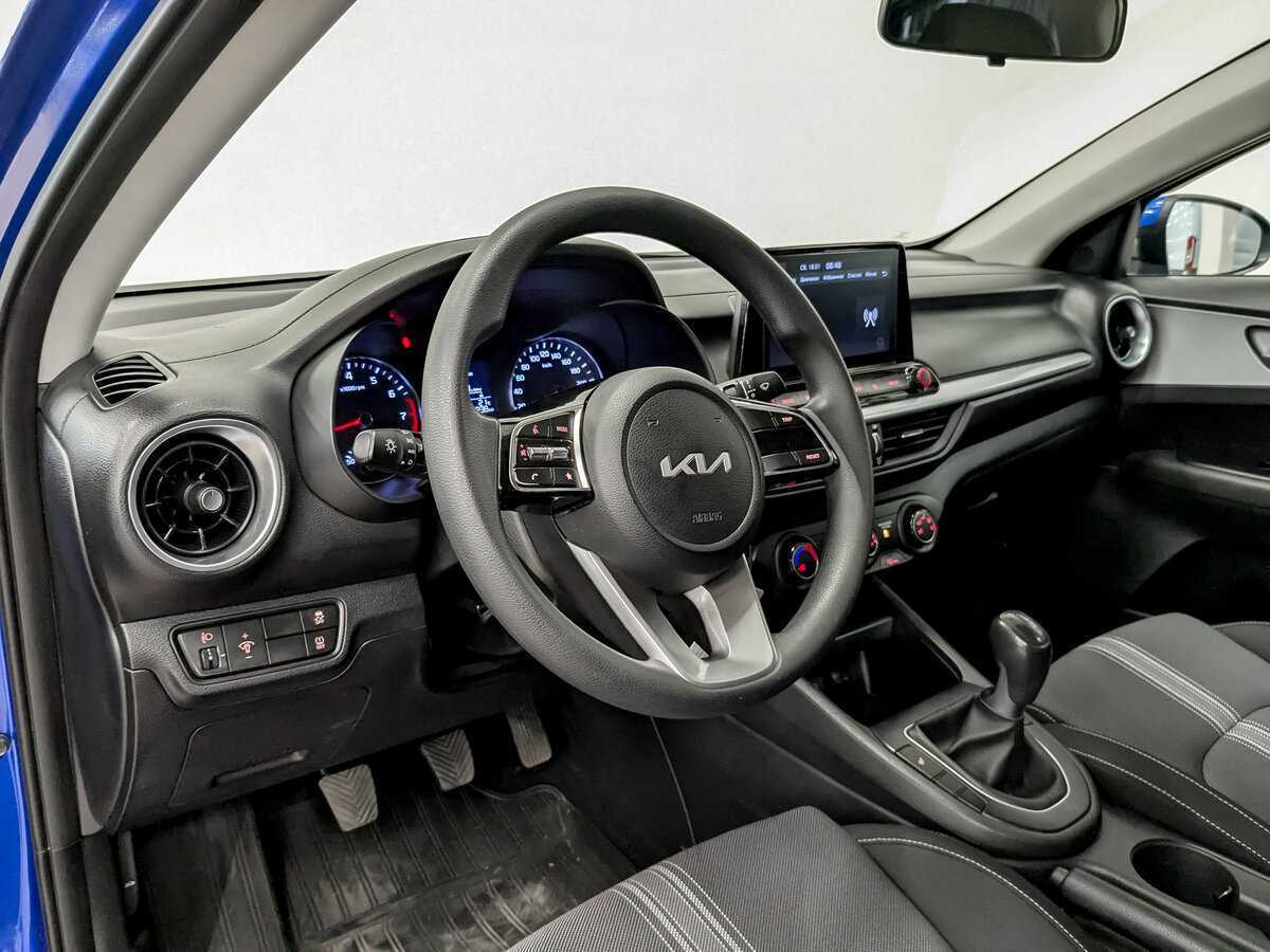 Купить Kia Cerato с пробегом. Фото: #13