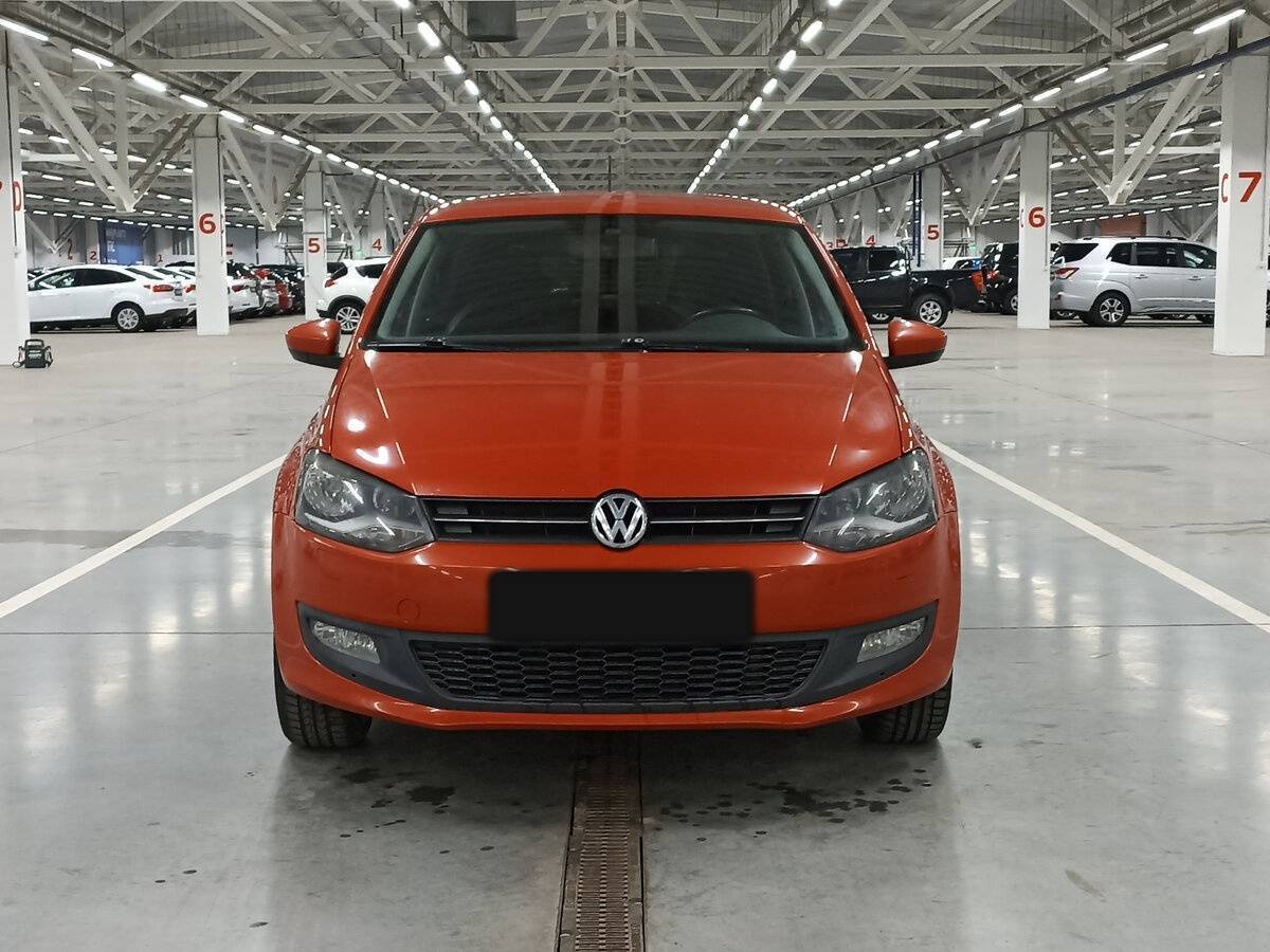 Купить Volkswagen Polo с пробегом. Фото: #1