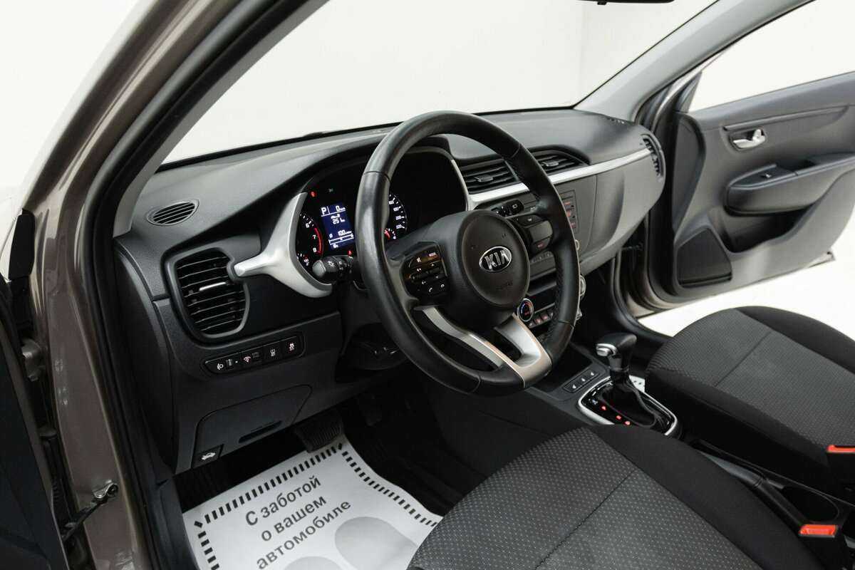 Купить Kia Rio с пробегом. Фото: #8