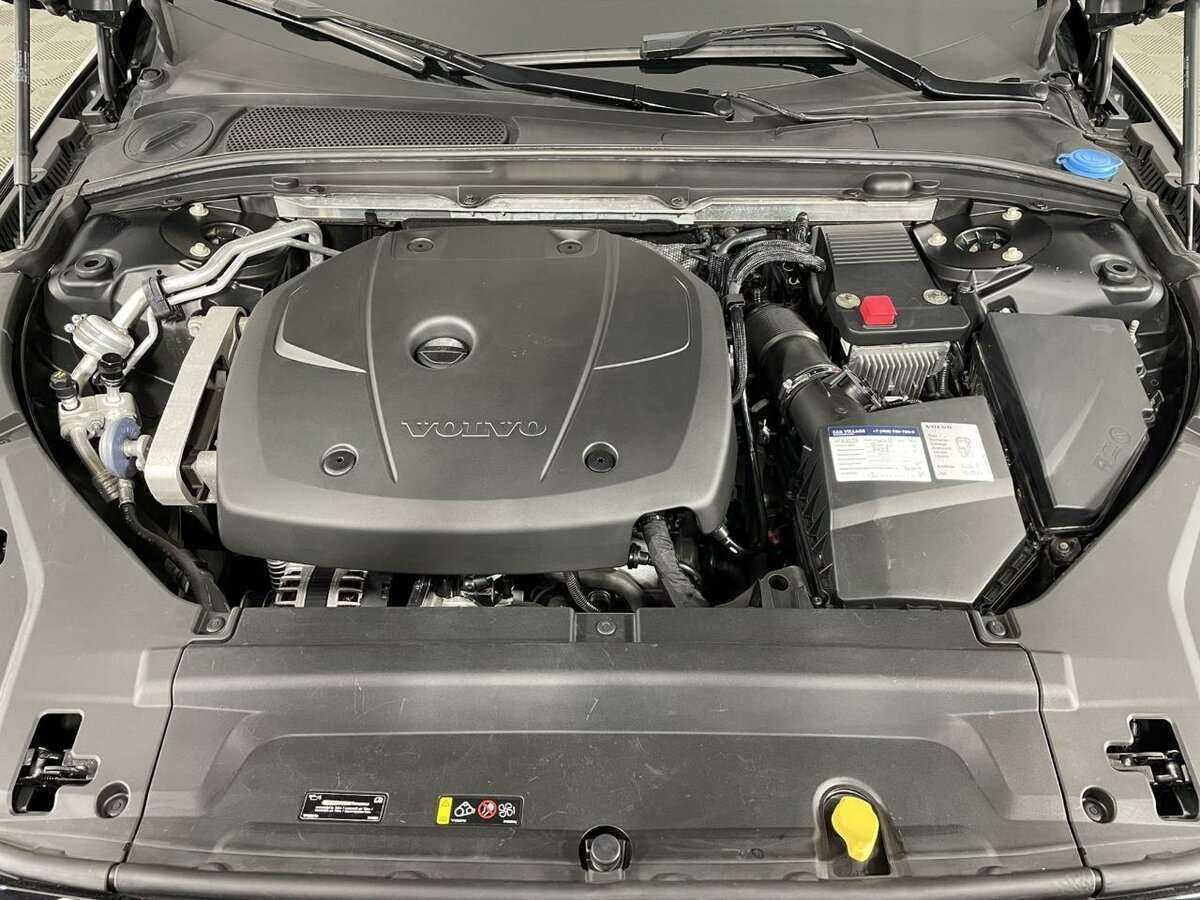 Купить Volvo S90 с пробегом. Фото: #15