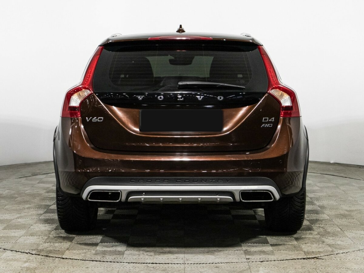 Купить Volvo V60 Cross Country с пробегом. Фото: #5