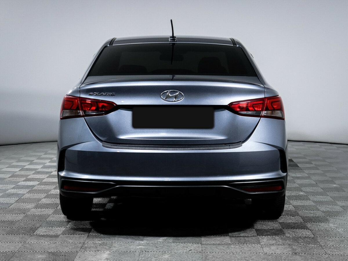 Купить Hyundai Solaris с пробегом. Фото: #4