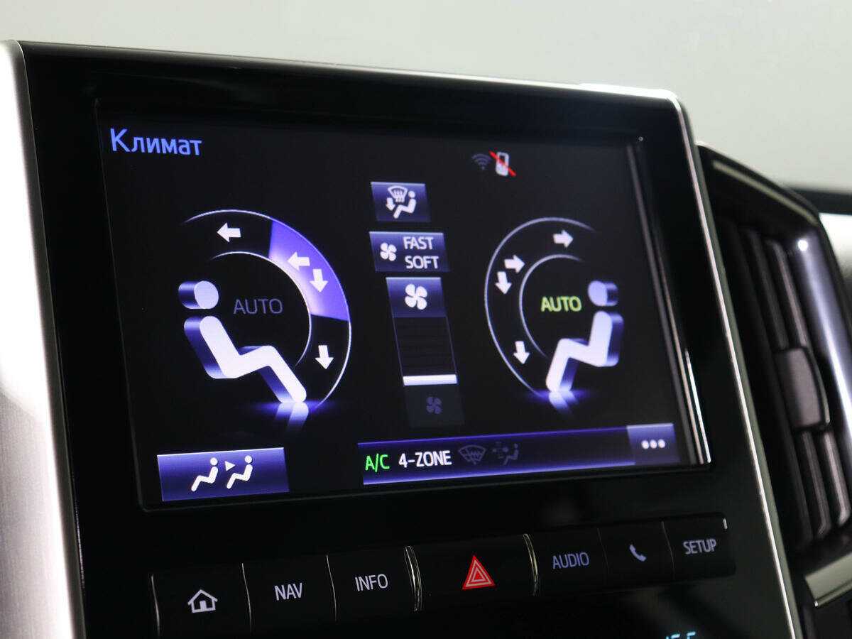 Купить Toyota Land Cruiser с пробегом. Фото: #18