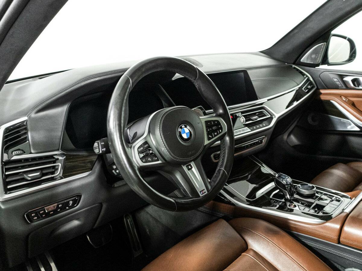 Купить BMW X7 с пробегом. Фото: #10