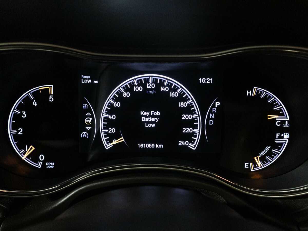 Купить Jeep Grand Cherokee с пробегом. Фото: #11
