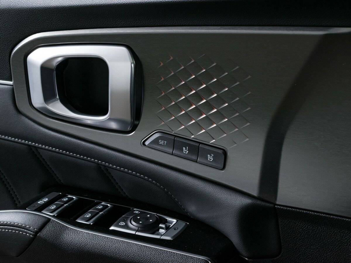 Купить Kia Sorento с пробегом. Фото: #16