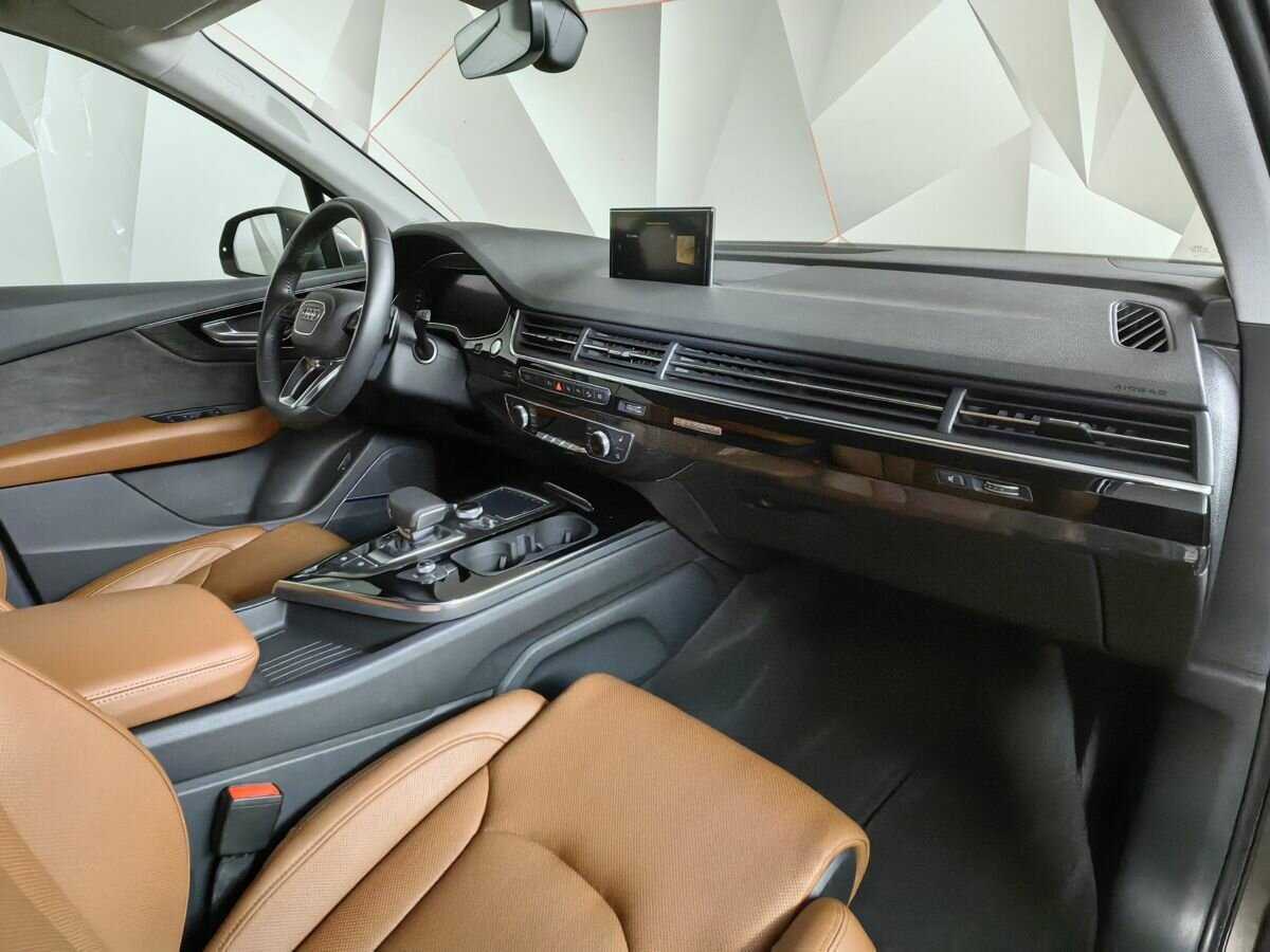 Купить Audi Q7 с пробегом. Фото: #8