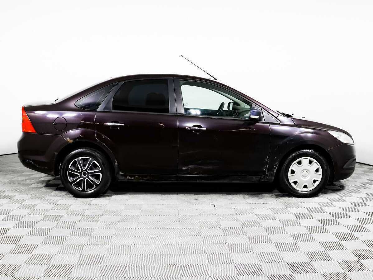 Купить Ford Focus с пробегом. Фото: #3