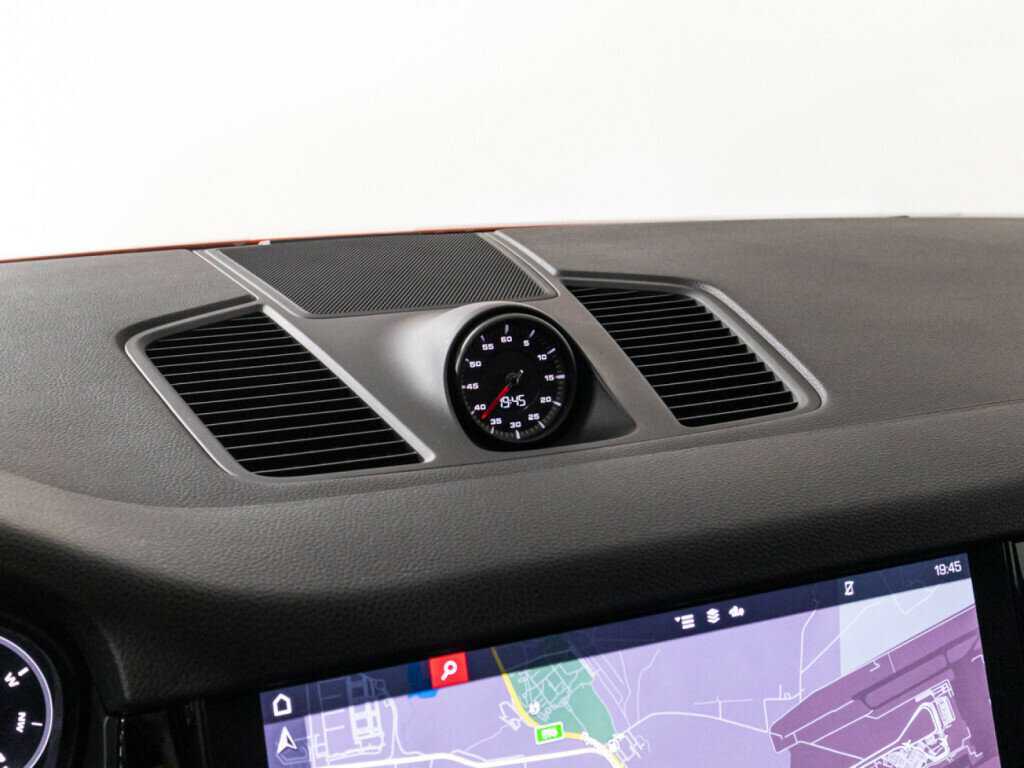 Купить Porsche Cayenne с пробегом. Фото: #23