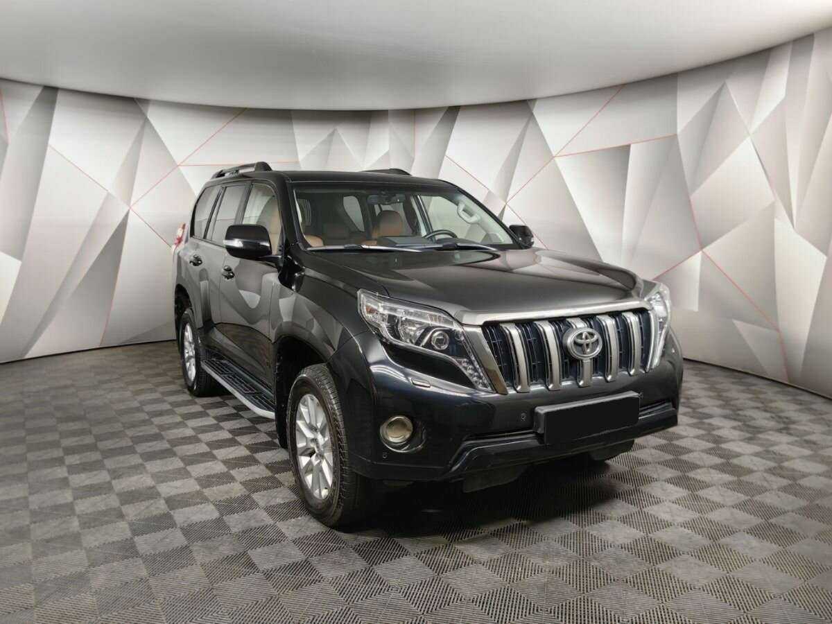 Купить Toyota Land Cruiser Prado с пробегом. Фото: #2