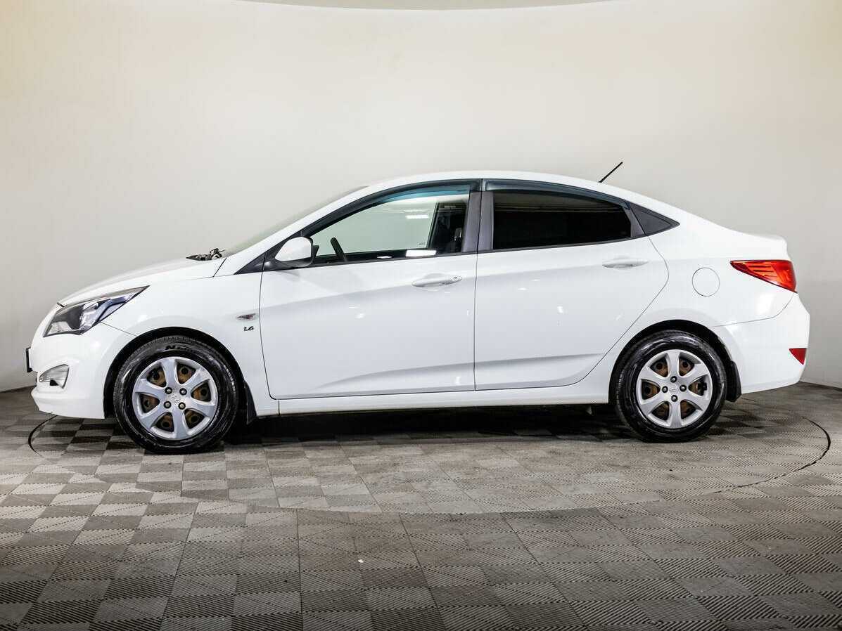 Купить Hyundai Solaris с пробегом. Фото: #7