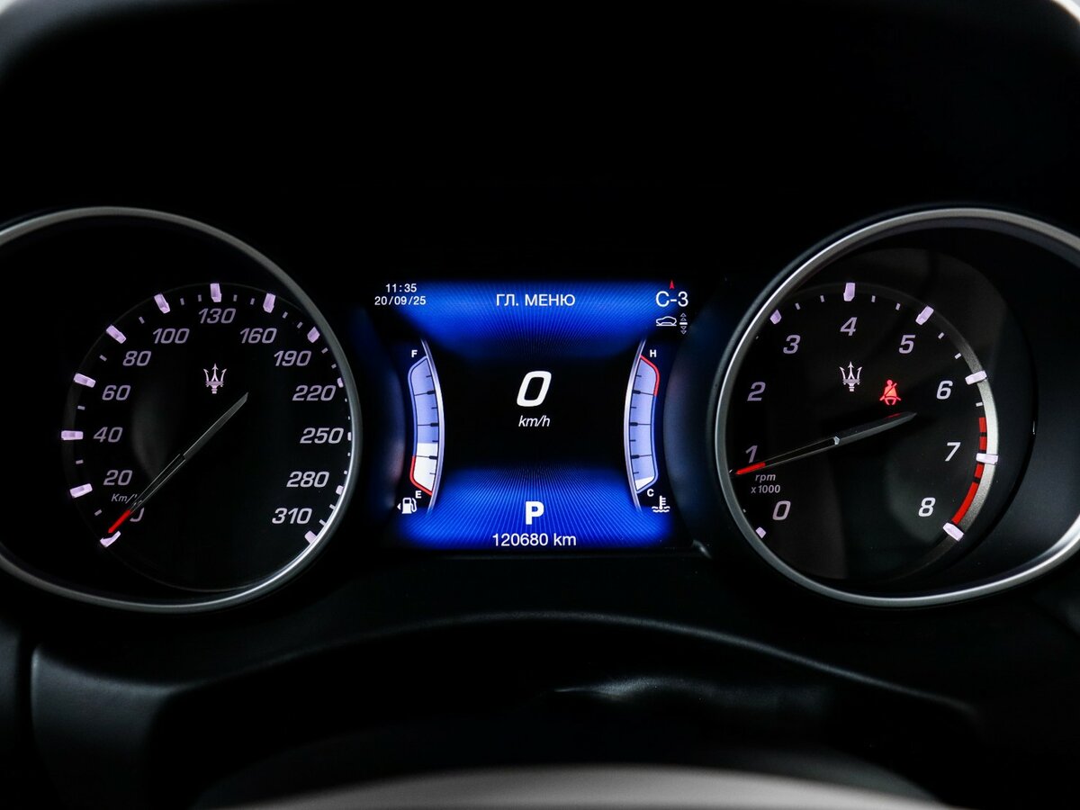 Купить Maserati Levante с пробегом. Фото: #10