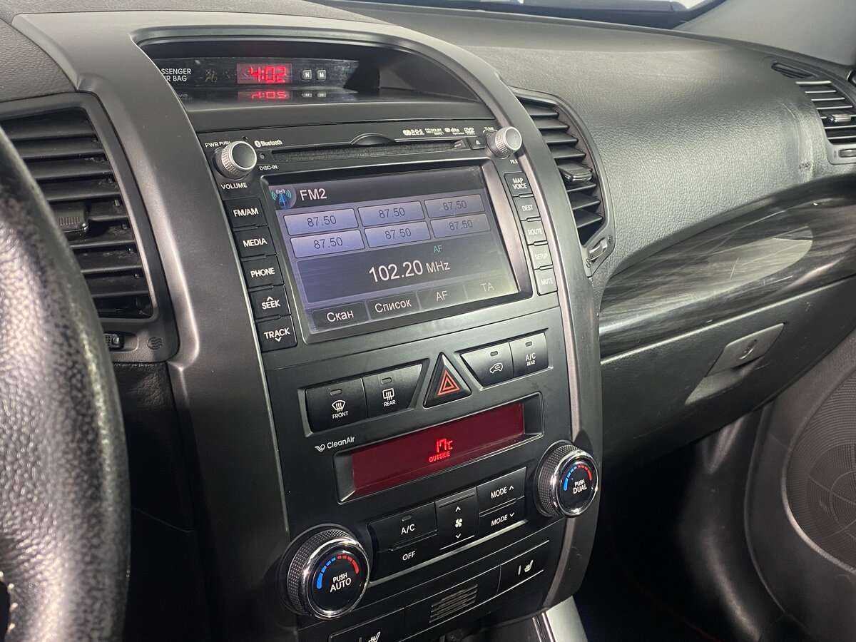 Купить Kia Sorento с пробегом. Фото: #14