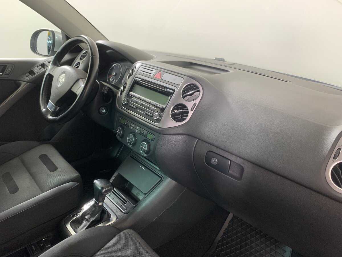 Купить Volkswagen Tiguan с пробегом. Фото: #13
