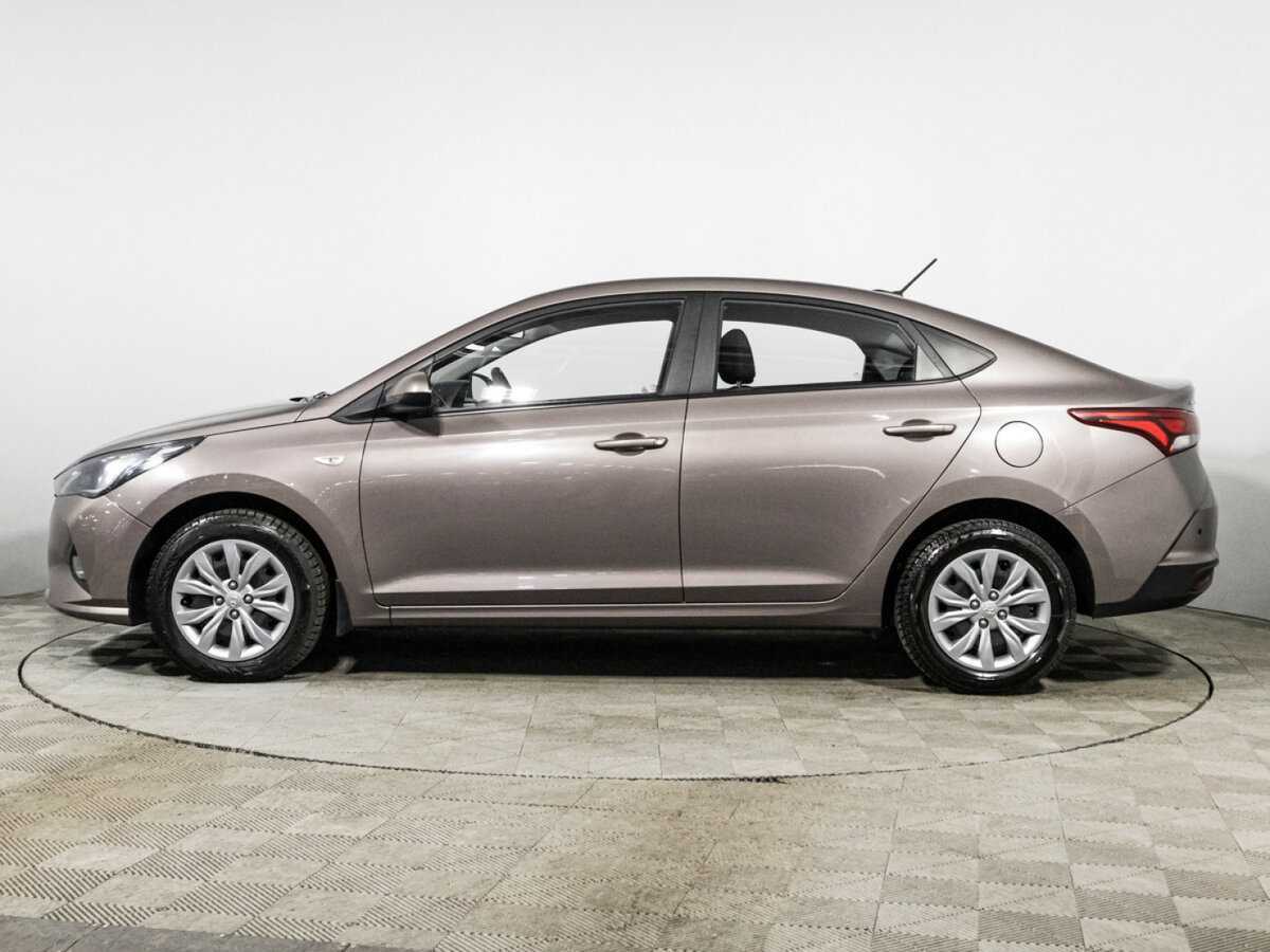 Купить Hyundai Solaris с пробегом. Фото: #7