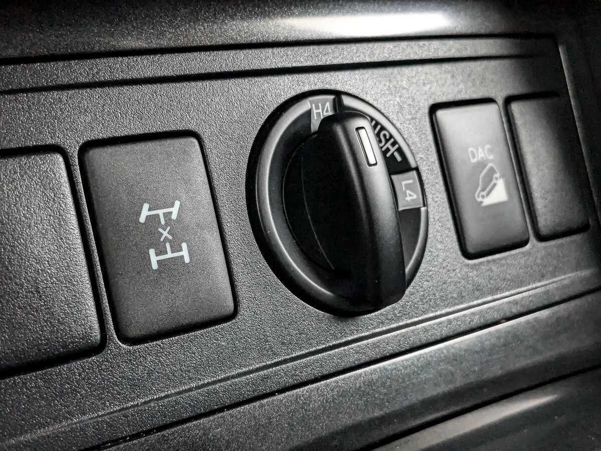 Купить Toyota Land Cruiser Prado с пробегом. Фото: #22