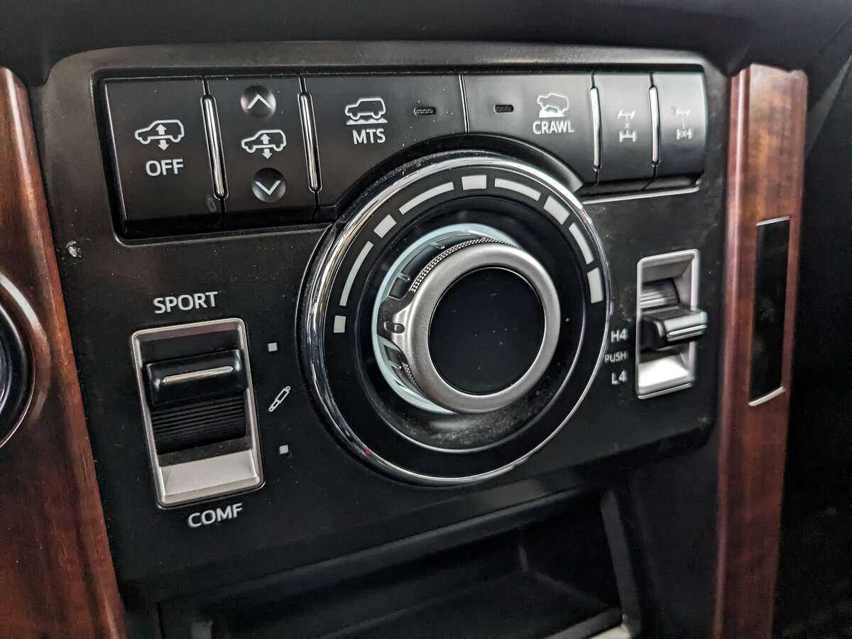 Купить Toyota Land Cruiser Prado с пробегом. Фото: #20