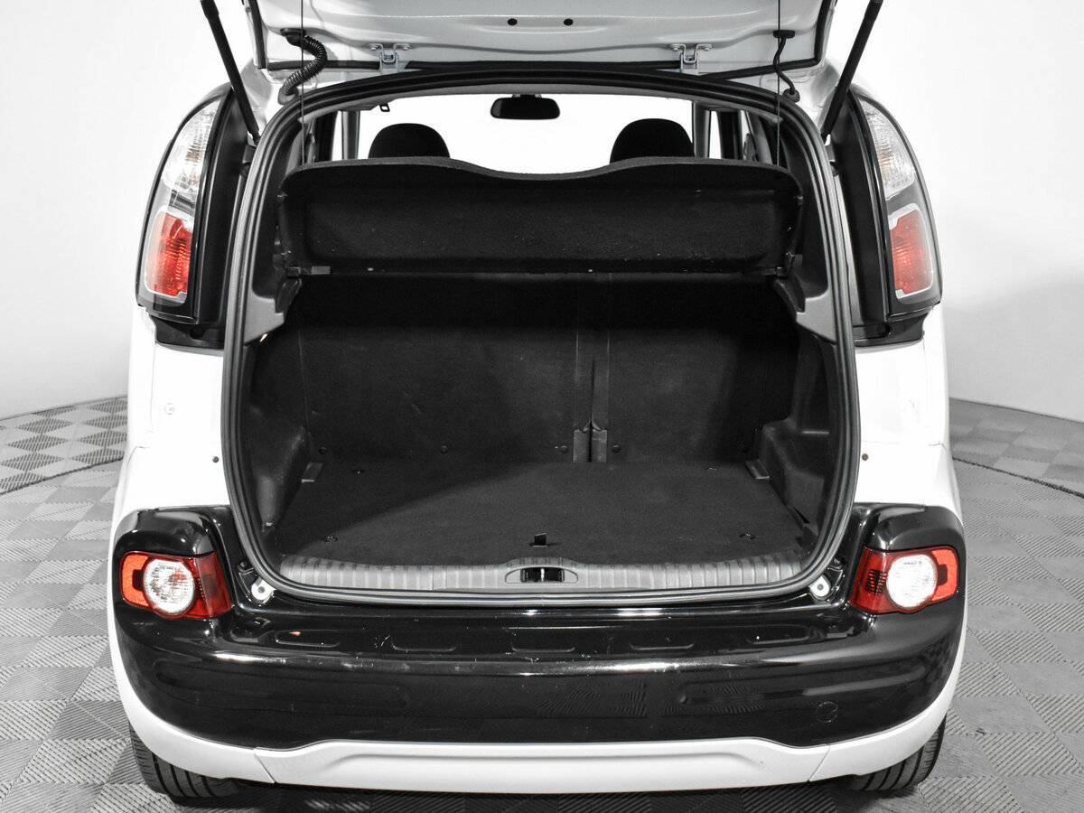 Купить Citroen C3 Picasso с пробегом. Фото: #16