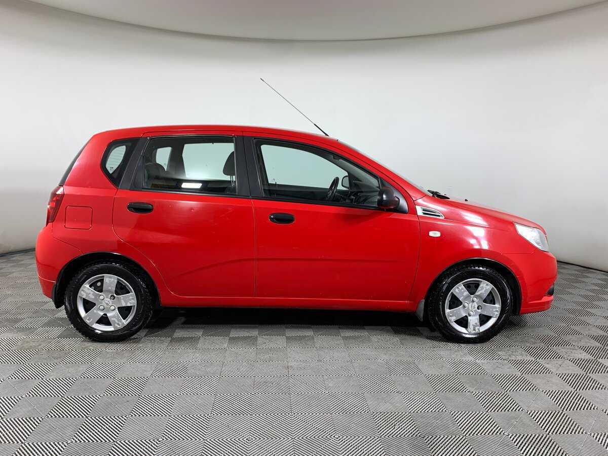 Купить Chevrolet Aveo с пробегом. Фото: #3