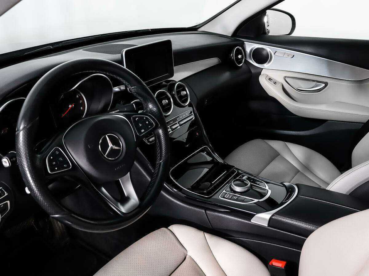 Купить Mercedes-Benz C-Класс с пробегом. Фото: #8