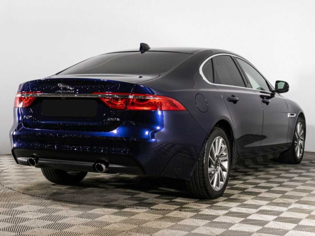 Купить Jaguar XF с пробегом. Фото: #3